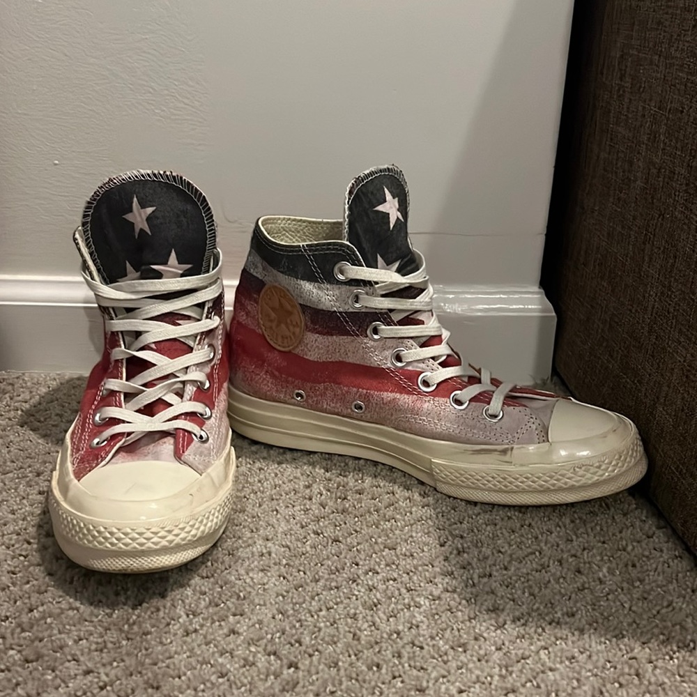 Converse Chuck Taylor All Star High Top sneakers, Womens 6